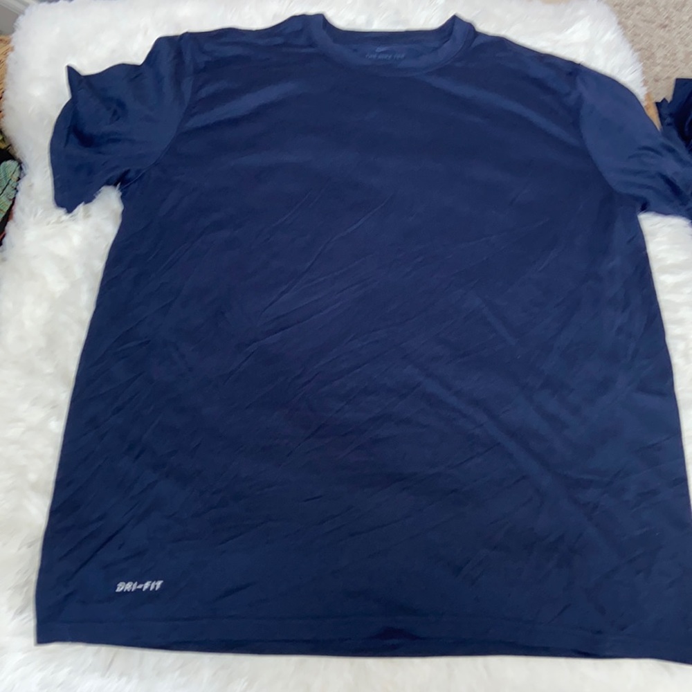 Nike T-shirt